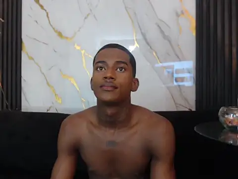 Snapshot of brihansexx chatting on 28, 11, 2025 brihansexx online show from 28, 11, 2025