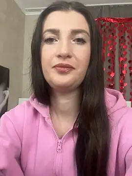 EvelinCuper online show from 10, 2, 2026