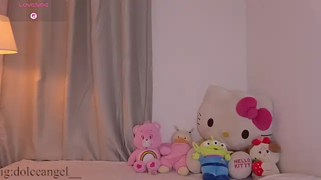 dulceangel   online show from 20, 6, 2026