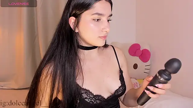 dulceangel   online show from 26, 6, 2026