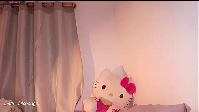 dulceangel   online show from 27, 11, 2025