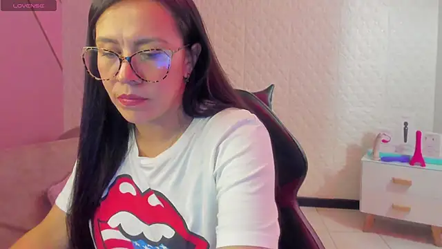 Eva mermaid online show from 10, 4, 2026