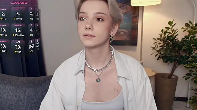 Snapshot of OdelynaAsp chatting on 30, 11, 2025 OdelynaAsp online show from 30, 11, 2025