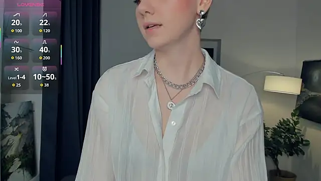 Snapshot of OdelynaAsp chatting on 5, 11, 2025 OdelynaAsp online show from 5, 11, 2025