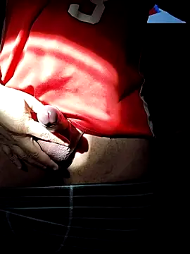 Snapshot of bad_wolf28 chatting on 25, 11, 2025 bad wolf28 online show from 25, 11, 2025