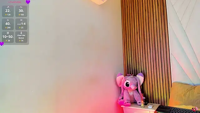 Emilia  Cam online show from 10, 9, 2025