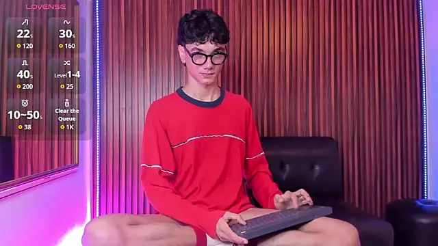 Snapshot of Phillicious__ chatting on 12, 1, 2026 Phillicious online show from 12, 1, 2026