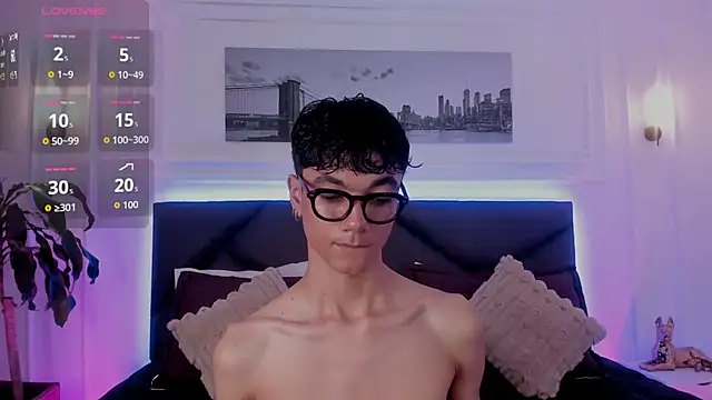 Snapshot of Phillicious__ chatting on 1, 11, 2025 Phillicious online show from 1, 11, 2025