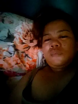 Snapshot of Hot_Bellexx chatting on 15, 10, 2025 Hot Bellexx online show from 15, 10, 2025