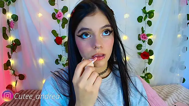 cutee andrea online show from 24, 10, 2025