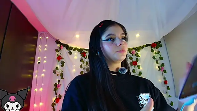 cutee andrea online show from 11, 11, 2025