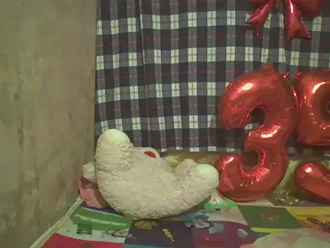 sexymorenal18 online show from 20, 4, 2026