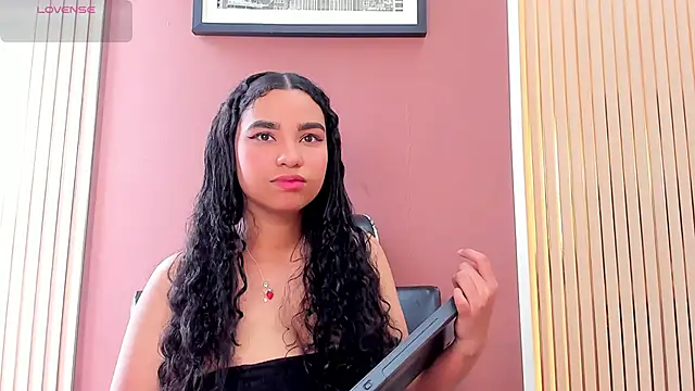 KhateAndersson online show from 16, 10, 2025