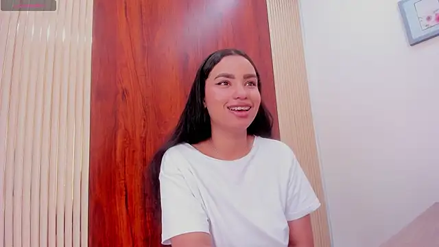 KhateAndersson online show from 7, 1, 2026