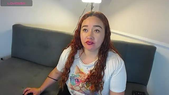 Paris boobsbbw online show from 19, 10, 2025