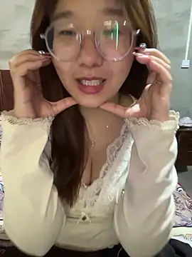 sisi-maiden online show from 24, 2, 2026