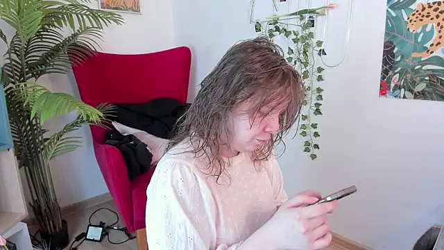 Snapshot of Sense_Of_Rosemary chatting on 9, 5, 2026 Sense Of Rosemary online show from 9, 5, 2026