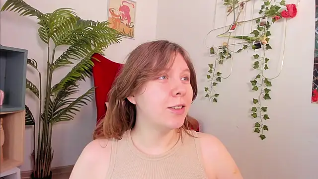 Snapshot of Sense_Of_Rosemary chatting on 15, 5, 2026 Sense Of Rosemary online show from 15, 5, 2026