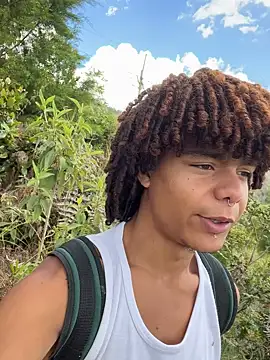 Alexis Spicter online show from 10, 9, 2025