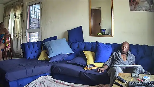 TheeBigPump online show from 18, 12, 2025