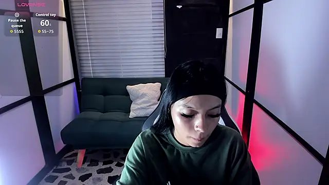 IvonnePrince  online show from 25, 9, 2025