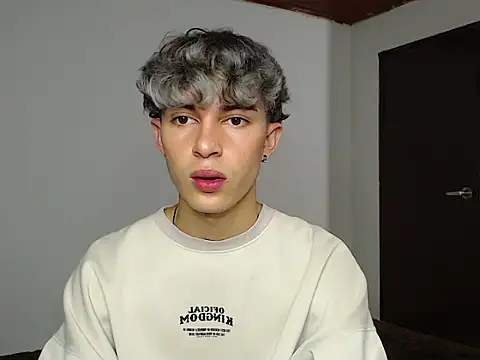 john vichenso online show from 9, 10, 2025