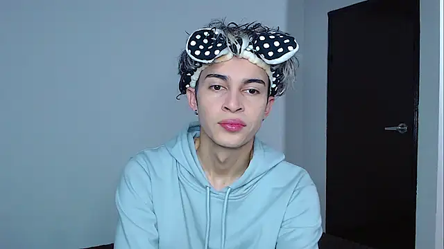 john vichenso online show from 28, 11, 2025