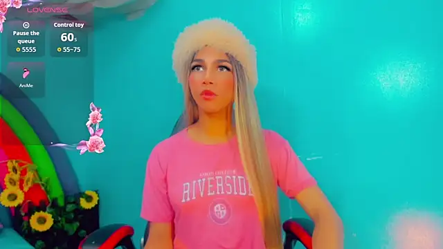 Snapshot of Britany_montiel chatting on 8, 11, 2025 Britany montiel online show from 8, 11, 2025