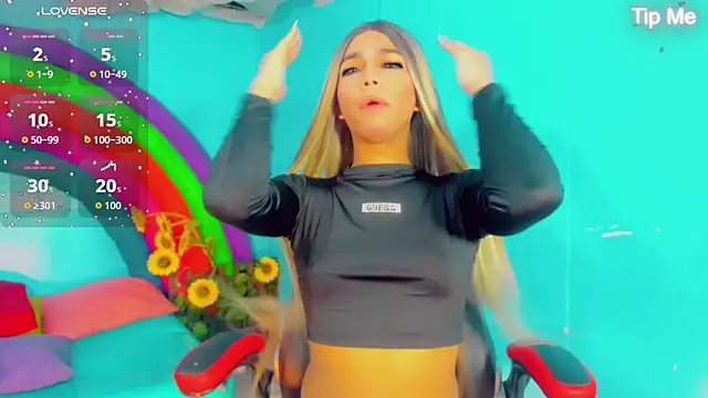 Snapshot of Britany_montiel chatting on 19, 11, 2025 Britany montiel online show from 19, 11, 2025