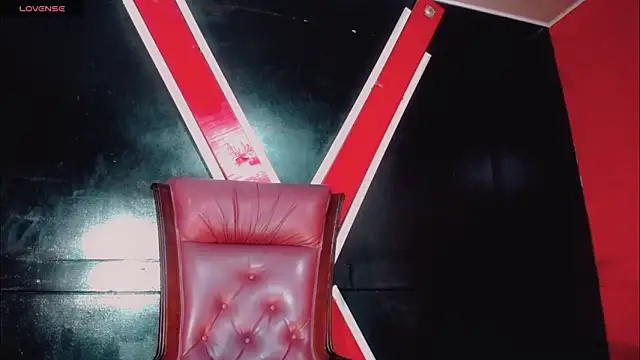 Snapshot of Britany_montiel chatting on 13, 10, 2025 Britany montiel online show from 13, 10, 2025