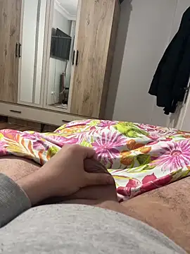 Erenn9972 online show from 23, 3, 2026