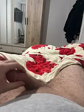 Erenn9972 online show from 9, 2, 2026