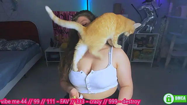 Snapshot of oh_adaline chatting on 26, 4, 2026 oh adaline online show from 26, 4, 2026