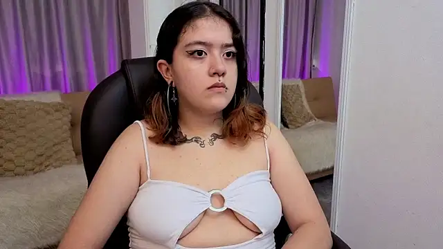 Niaa Stark online show from 15, 4, 2026