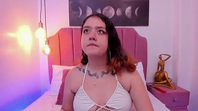 Niaa Stark online show from 29, 4, 2026