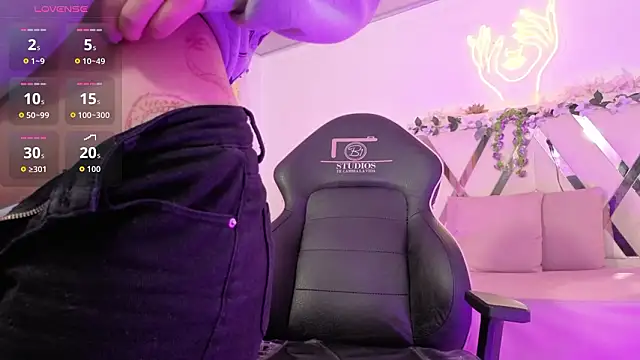 ZURY TAY online show from 11, 3, 2026