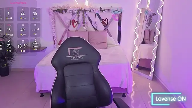 ZURY TAY online show from 7, 2, 2026