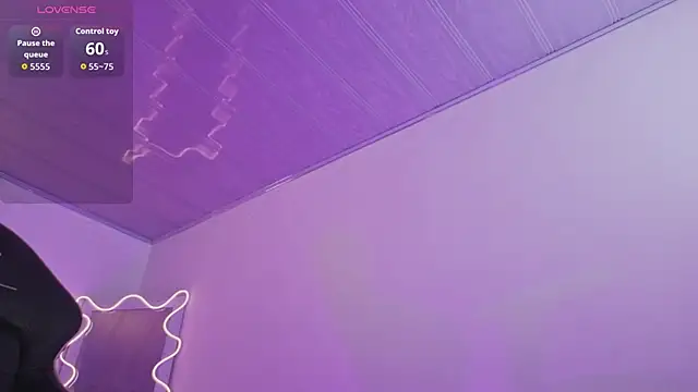 ZURY TAY online show from 5, 3, 2026