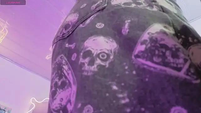 ZURY TAY online show from 13, 2, 2026