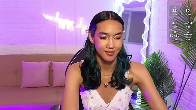 Snapshot of artemiss_tay chatting on 27, 11, 2025 artemiss tay online show from 27, 11, 2025