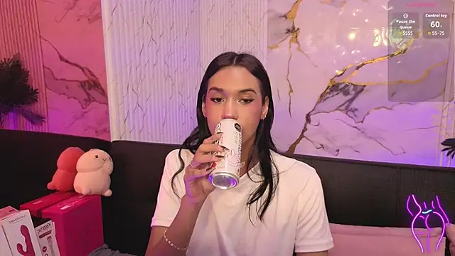 artemiss tay online show from 10, 4, 2026