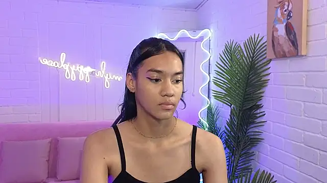 Snapshot of artemiss_tay chatting on 17, 10, 2025 artemiss tay online show from 17, 10, 2025