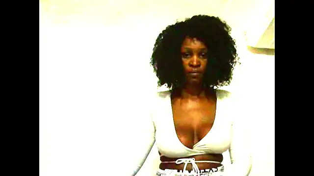 DesiredQueen25 online show from 15, 9, 2025