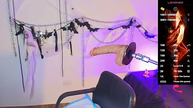 Snapshot of Amyyslave chatting on 22, 10, 2025 Amyyslave online show from 22, 10, 2025