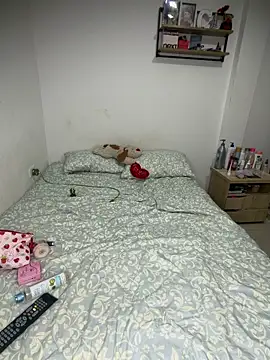 Snapshot of Dani_rosse_ chatting on 4, 6, 2026 Dani rosse online show from 4, 6, 2026