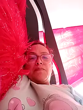 Snapshot of Lady_16 chatting on 10, 11, 2025 Lady 16 online show from 10, 11, 2025