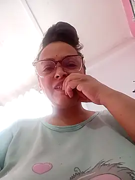 Snapshot of Lady_16 chatting on 11, 11, 2025 Lady 16 online show from 11, 11, 2025