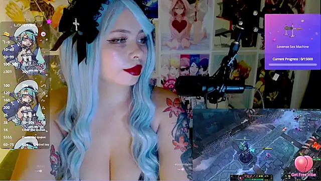 Snapshot of Lil-La chatting on 30, 11, 2025 Lil-La online show from 30, 11, 2025