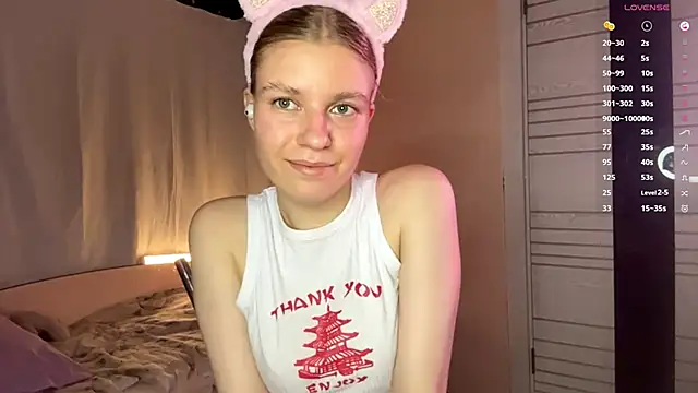 MaryjaneSpider online show from 24, 10, 2025