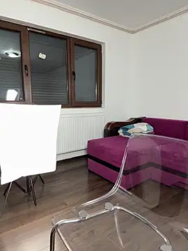 Snapshot of MiaKiittyy chatting on 30, 10, 2025 MiaKiittyy online show from 30, 10, 2025